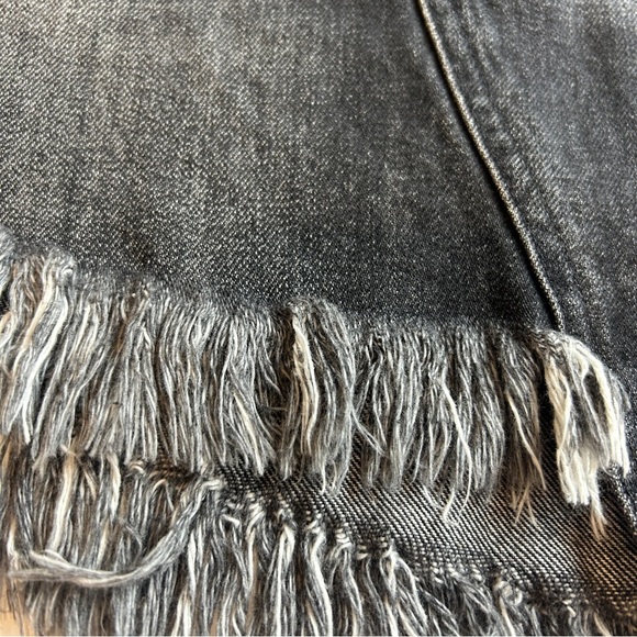 We The Free Women's Black Cotton Denim Raw Hem Fringe Maverick Size 28 Skirt - Picture 10 of 11